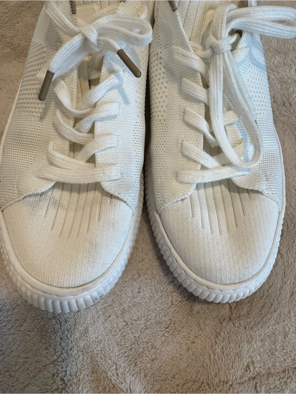Sofft Faro Knit Mesh Low-Top Sneakers White Sz 9 Lightweight Arch Support